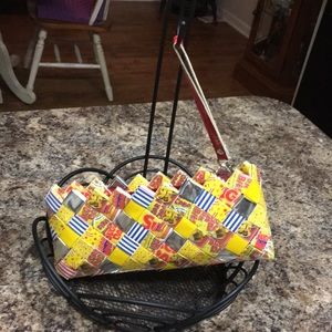 Candy wraps pepper wristlet❗️